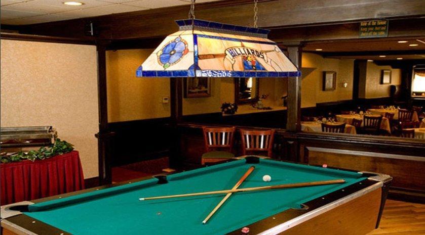 The Inn At Reading Hotel & Conference Center Экстерьер фото